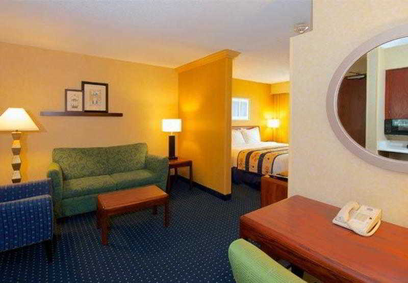 Springhill Suites By Marriott Boise Parkcenter Exterior photo